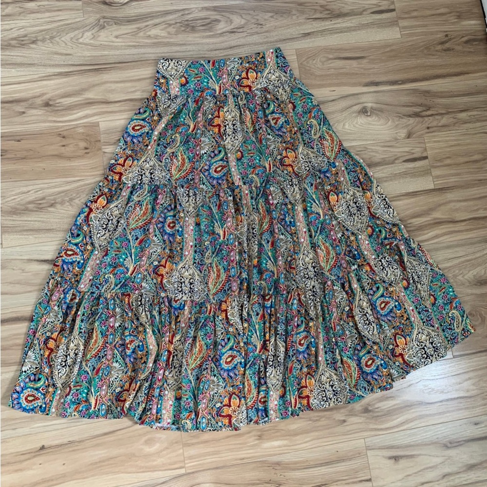 Natural Life maxi skirt. Beautiful print!! Soft and flowing fabric.